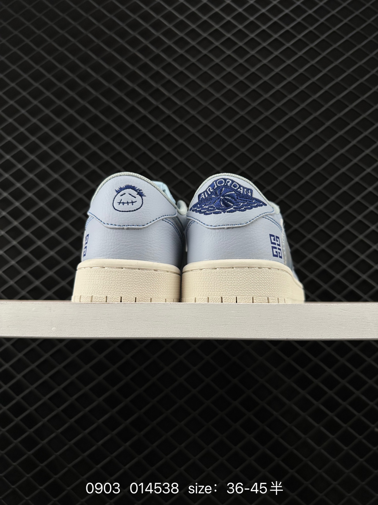 Air Jordan 1 Low AJ1